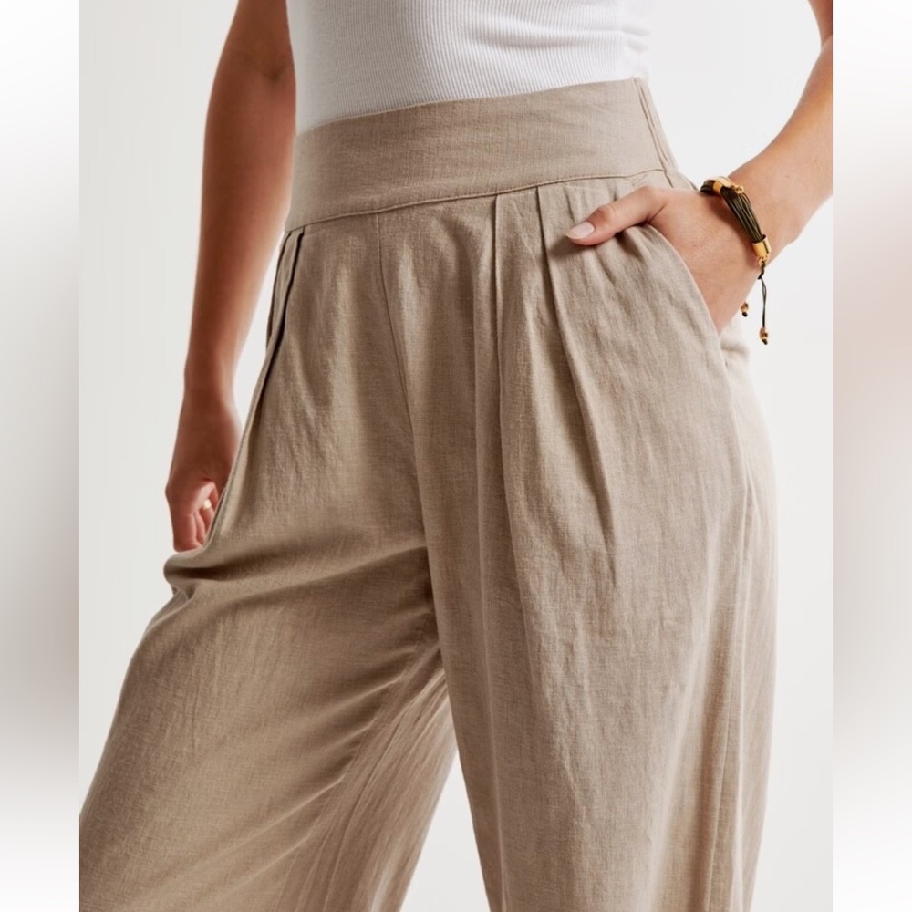 Abercrombie and Fitch Linen Blend Ultra Wide Leg Pant - Beige